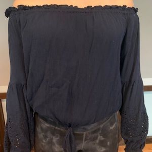 hollister off the shoulder top